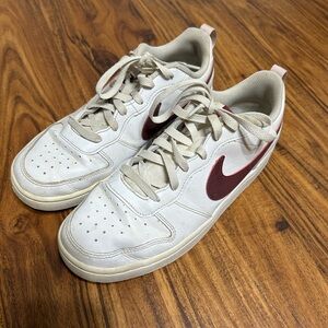 Nike Women's White and Maroon Athletic Shoes